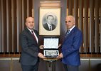 DSİ 14. Bölge Müdürümüz Sayın Dr. Celaleddin Ensar Şengül, Ümraniye Belediye Başkanı Sayın İsmet Yıldırım'ı makamında ziyaret etti.